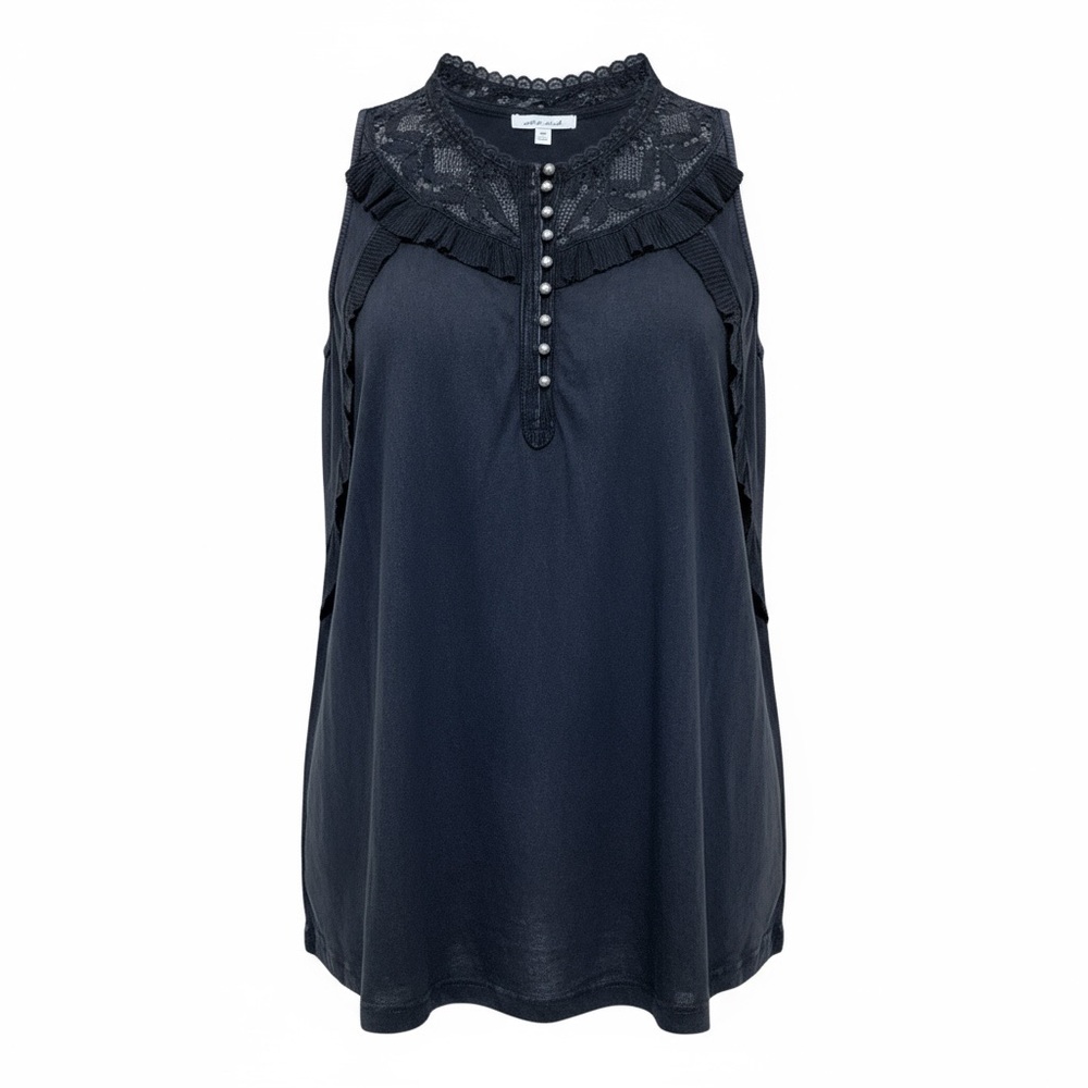White birch Black Acid Wash Lace And Ruffle sleeveless Blouse Size Medium